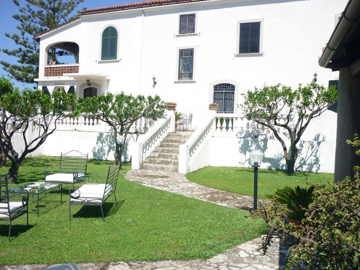Villa Venezuela 1° Piano Маратея Экстерьер фото