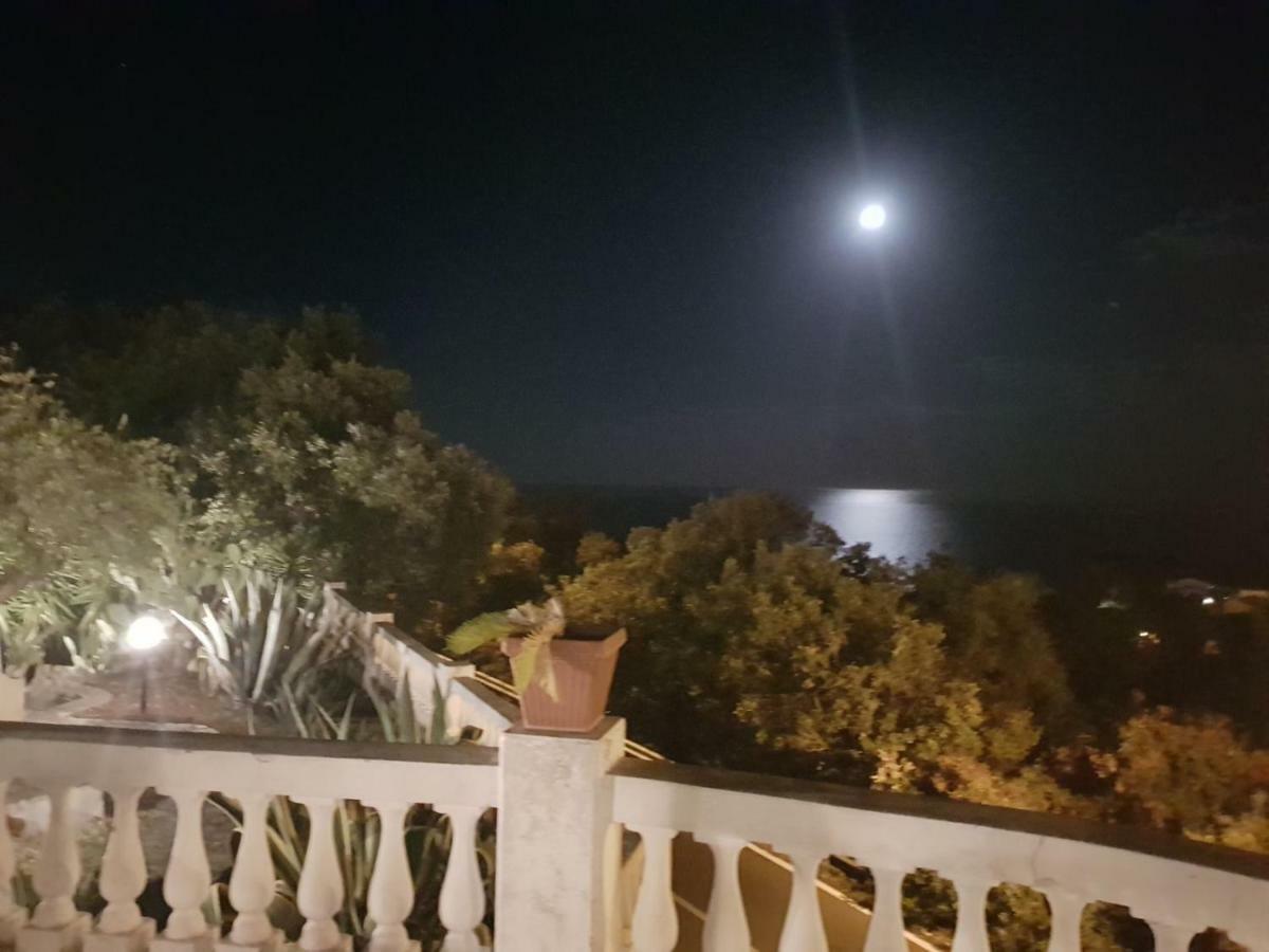 Villa Venezuela 1° Piano Маратея Экстерьер фото